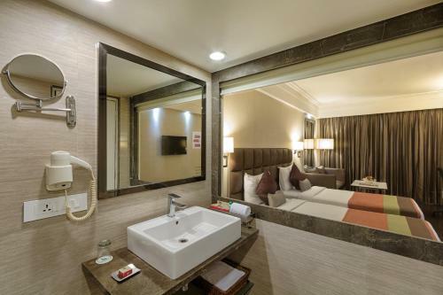 Quality Hotel D V Manor