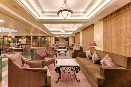 Quality Hotel D V Manor
