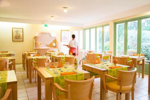 Hotel Le Roussillon