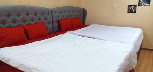 Authentic Family Homestay