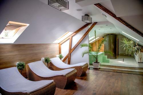 Hostal Pensiunea Un Baiat Si O Fata