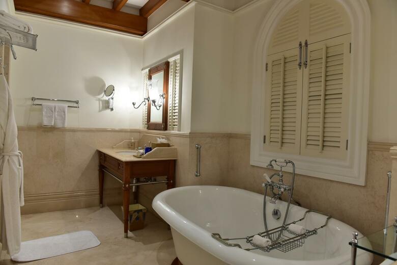 Hotel Taj Falaknuma Palace
