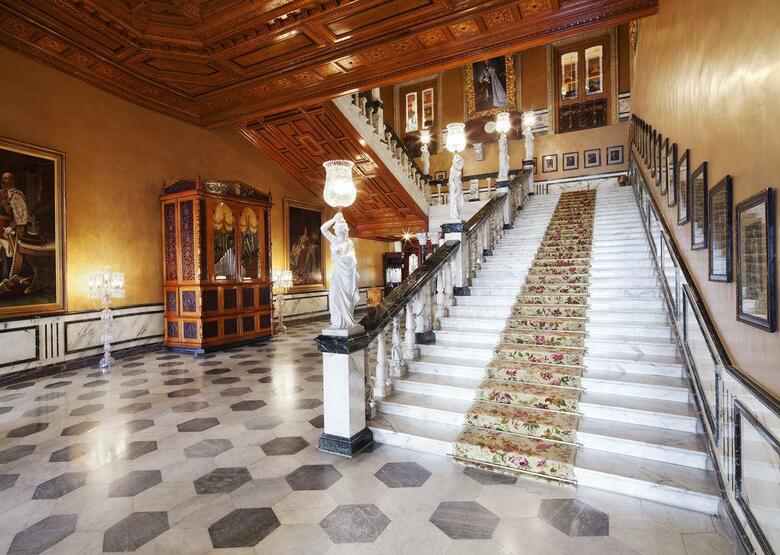 Hotel Taj Falaknuma Palace