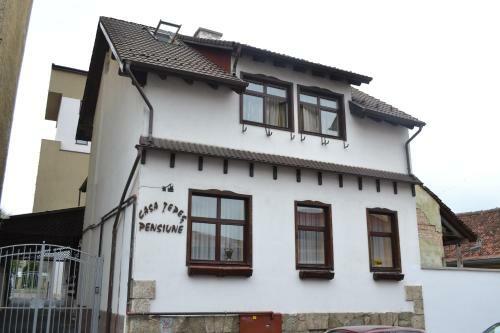 Hostal Pensiunea Casa Tepes