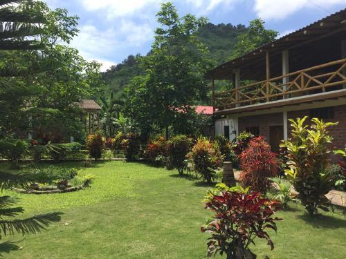 Hostal Hosteria Arand�