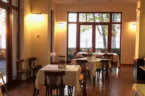 Anna-m�ria Villa Hotel