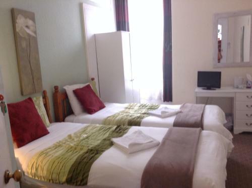 Hostal Citadel House Hotel