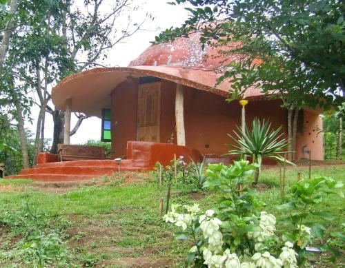 Bed & Breakfast Chiang Dao Roundhouses