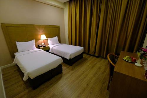 Ritz Hotel