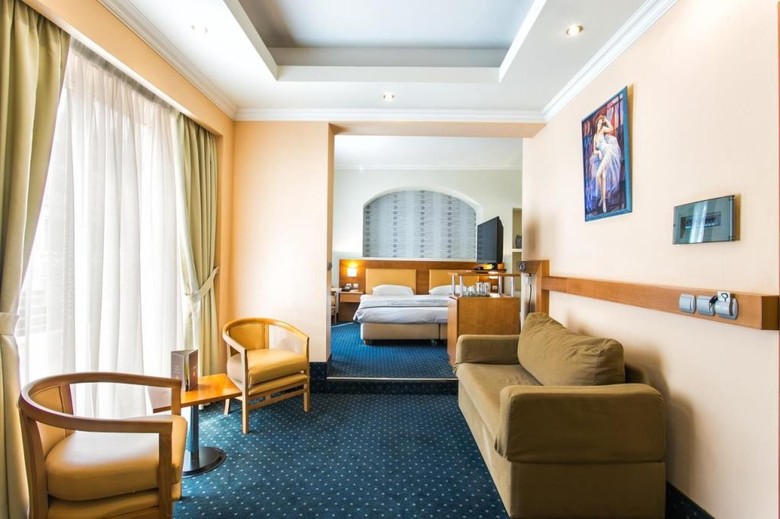 Hotel Athens Cypria