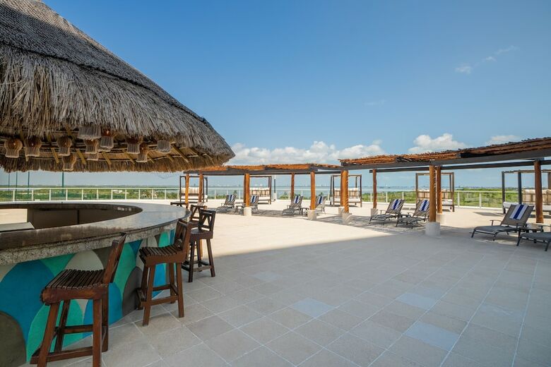 Hotel Seadust Cancun Family Resort