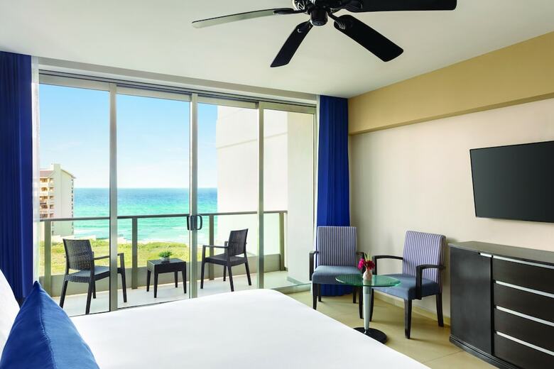 Hotel Seadust Cancun Family Resort