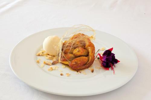Hotel Logis H�tel Du Pont Neuf