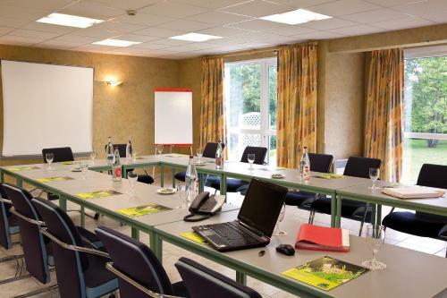 Hotel Logis H�tel Du Pont Neuf