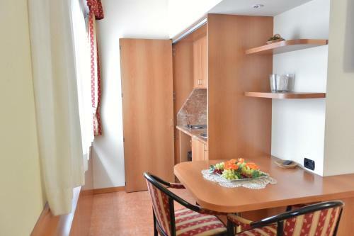 Melas Hotel