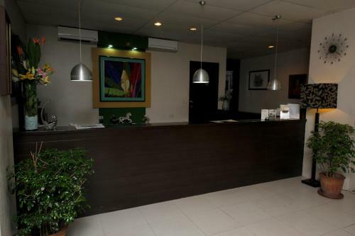 Hotel Casa Pura Inn And Suites