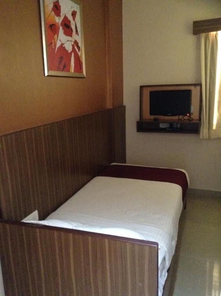 Hotel Nandhana Marathahalli