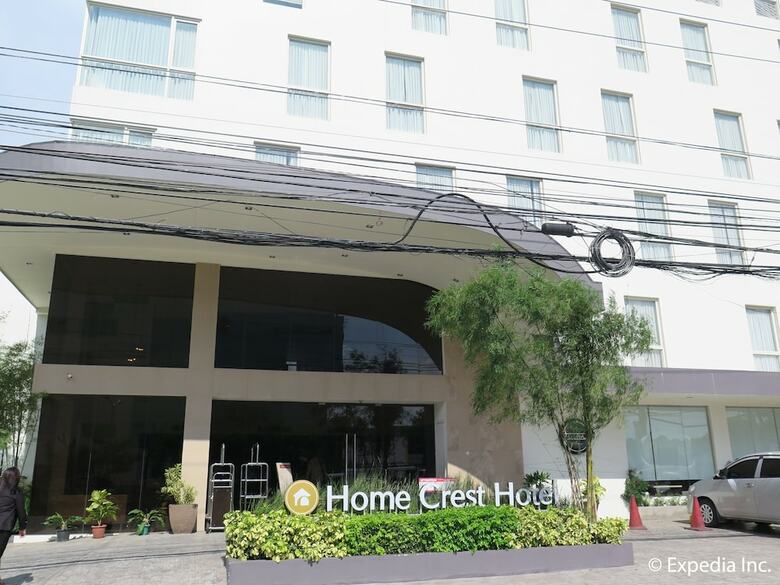 Hotel Home Crest Residences
