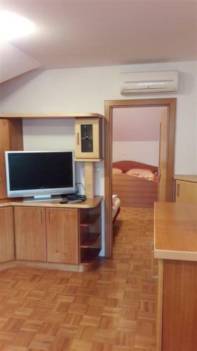 Apartamentos Tourist Farm ?krbina