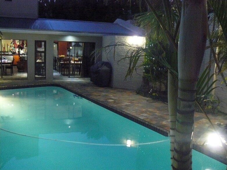 Hostal See More Guest House