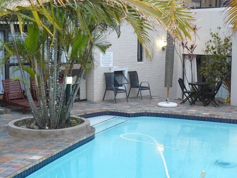 Hostal See More Guest House