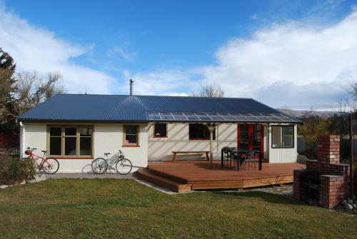 Judge Rock Exclusive Vineyard Cottage Accommodation