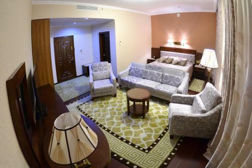 Allureinn Hotel And Restaurant Complex