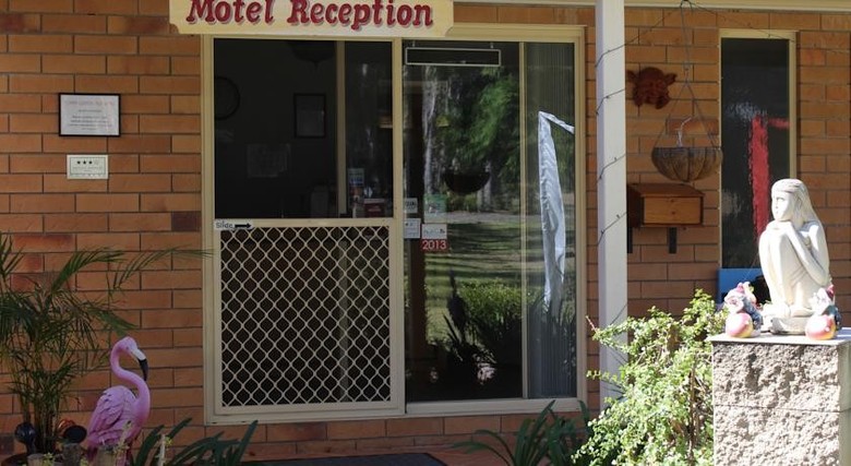 Copper Country Motor Inn & Restaurant