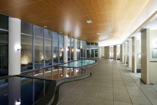 Hotel Hanwha Resort Sanjeong Lake