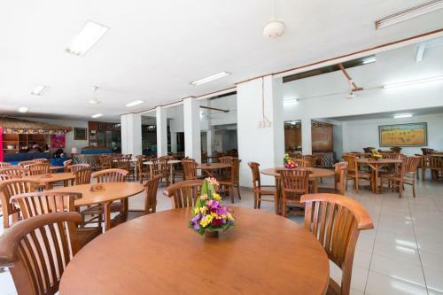 Geria Agung Mahajaya Hotel