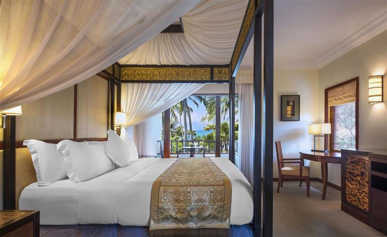 Hotel Laguna Resort And Spa