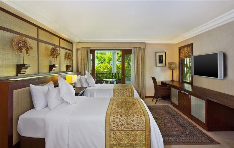 Hotel Laguna Resort And Spa