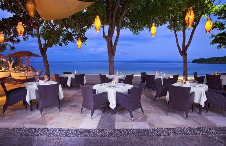 Hotel Laguna Resort And Spa
