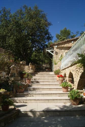 Bed & Breakfast Le Mas Des Ch�nes