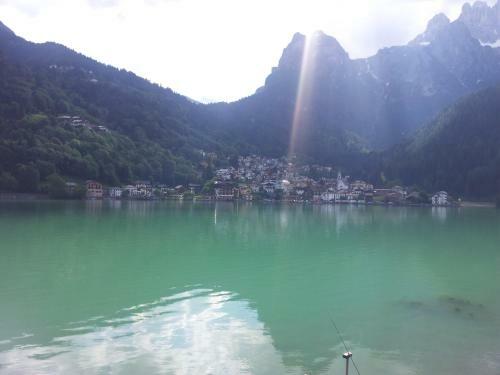Apartamento Appartamenti Chalet Al Lago