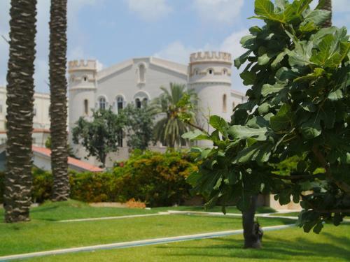 Apartamento Andromeda Hill Holiday Suites