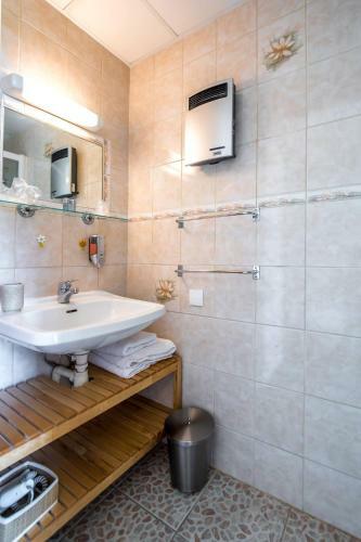 Hotel H�tel Des Moulins