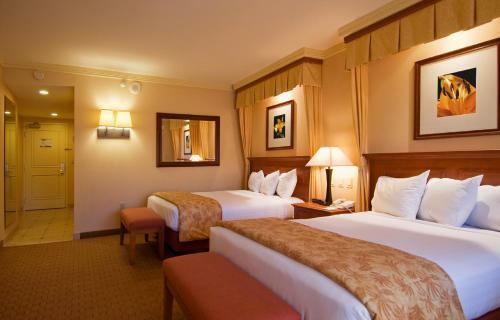 Hotel Corbett Court