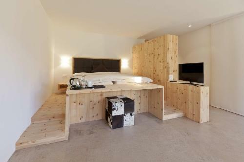 Hotel Arnica Scuol