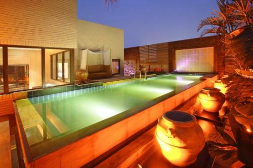 Amain Boutique Motel - Tucheng