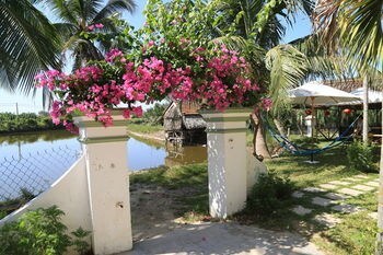 Hotel Ferry Homestay