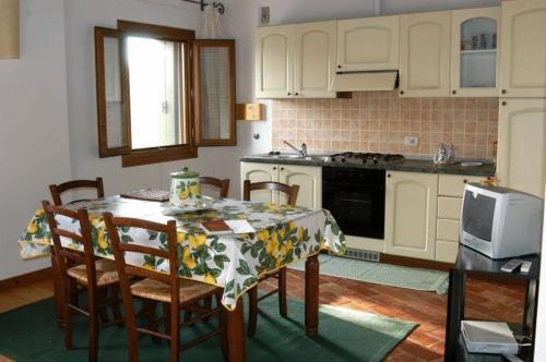 Hostal Agriturismo La Sophora