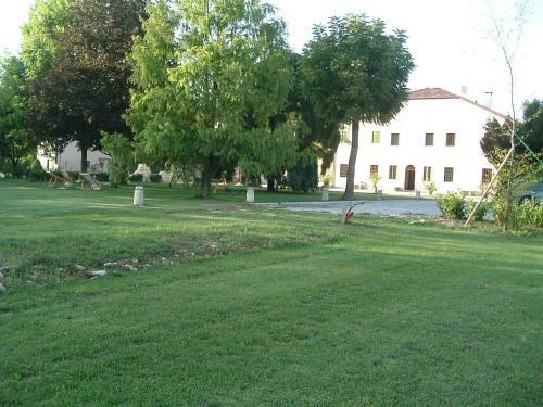 Hostal Agriturismo La Sophora