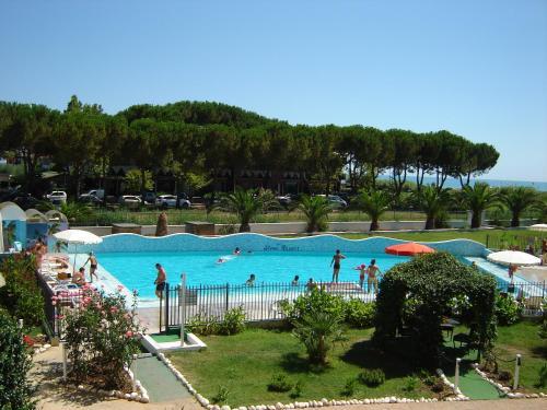 Apartamento Elena Club Resort