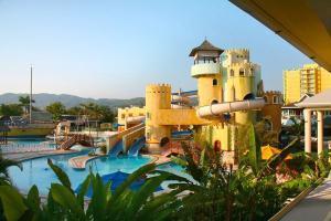 Hotel Sunset Beach Resort & Waterpark