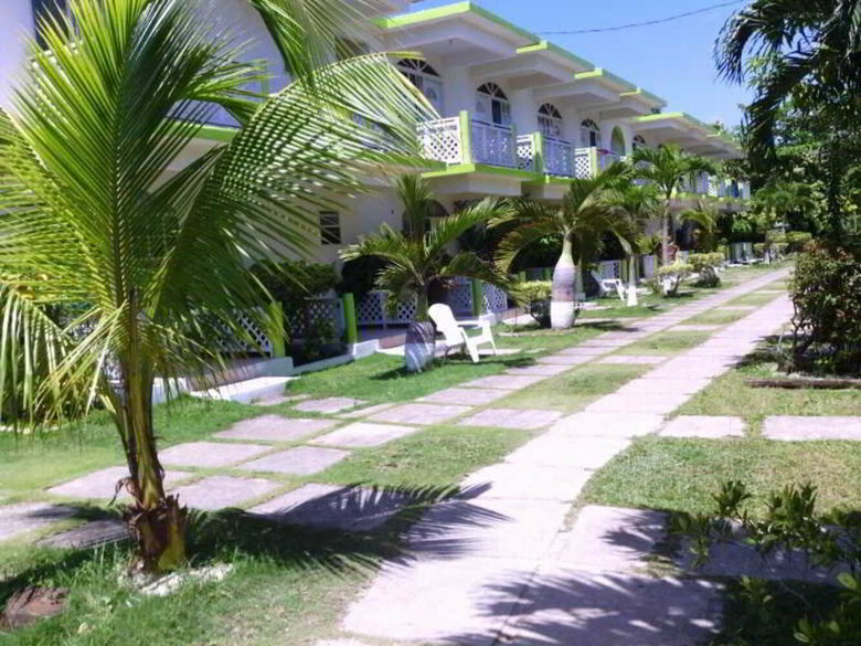 Hotel Fun Holiday Beach Resort