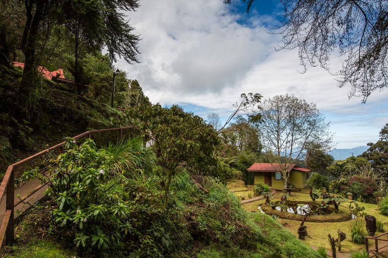 Para�so Quetzal Lodge