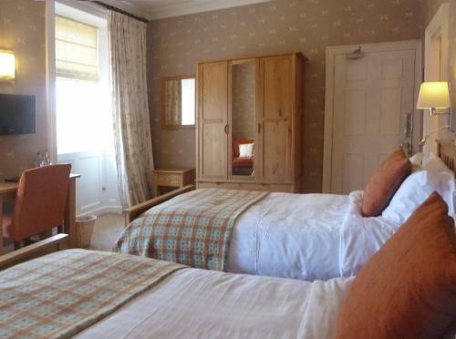 Agroturismo Plas Bodegroes Restaurant With Rooms