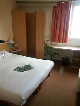 Hotel Ibis Rouen Nord-barentin