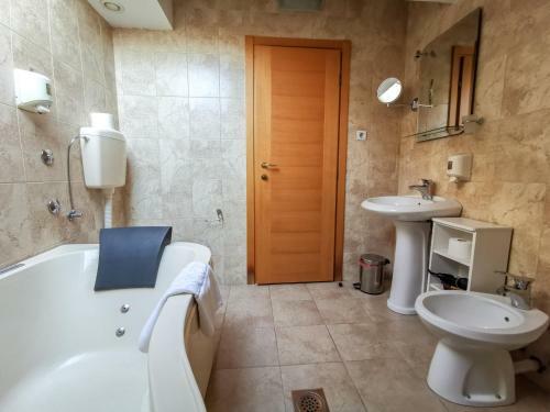 Hotel Bambis